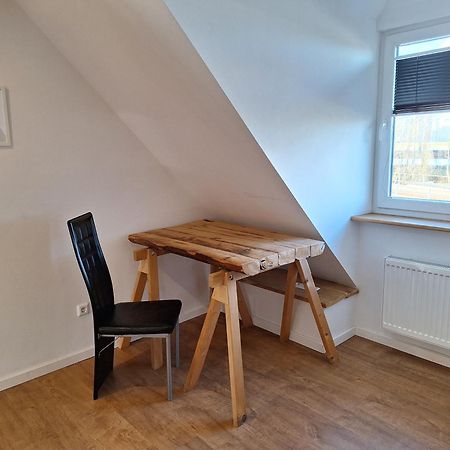Bielefeld Zentral Komplette Fewo, 4 Schlafbereiche Bis Zu 8 Personen מראה חיצוני תמונה