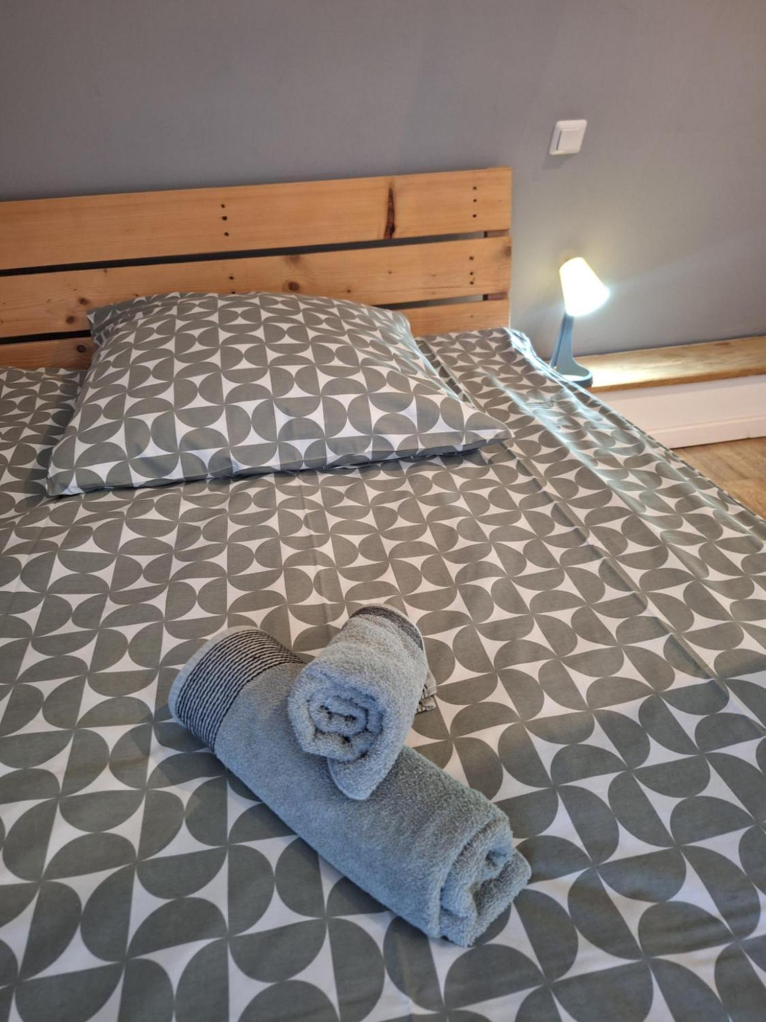 Bielefeld Zentral Komplette Fewo, 4 Schlafbereiche Bis Zu 8 Personen מראה חיצוני תמונה